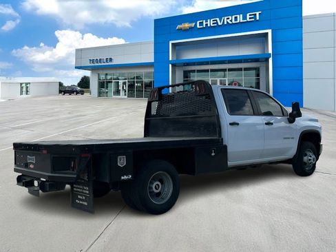 Used 2022 Chevrolet Silverado 3500 W/T w/ WT Convenience Package image 5