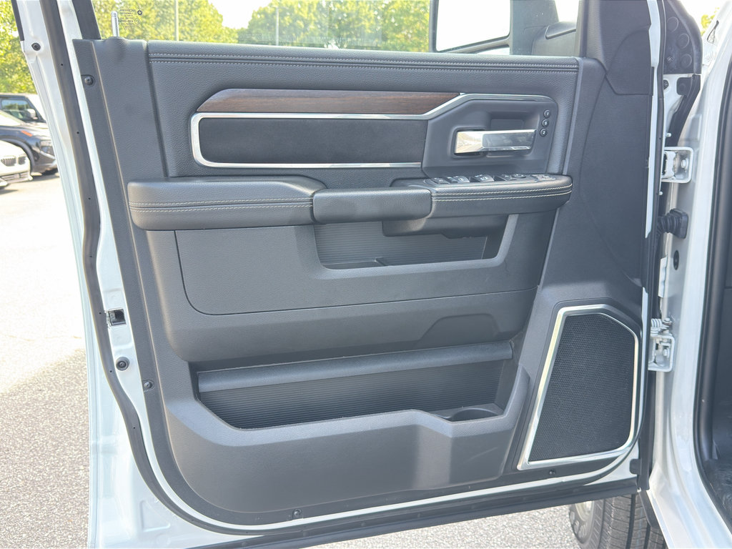 Used 2024 RAM 2500 Laramie w/ Safety Group AWD/4WD image 32