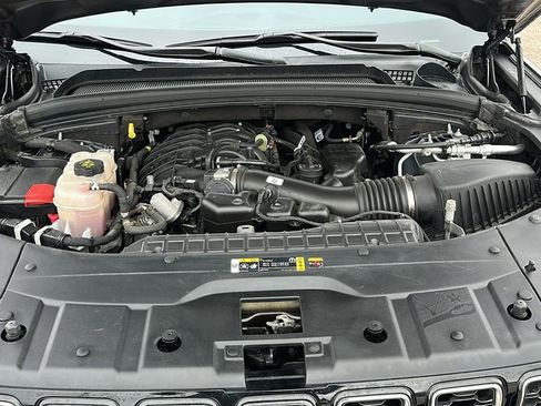 Used 2024 Jeep Grand Cherokee L Limited w/ Luxury Tech Group II AWD/4WD image 32
