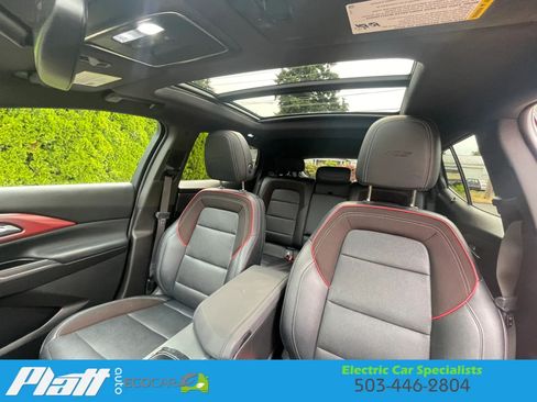 Used 2025 Chevrolet Equinox EV RS FWD image 36