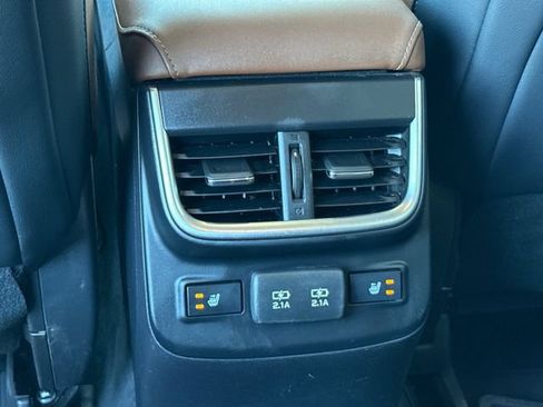 Used 2021 Subaru Outback Touring XT AWD/4WD image 23