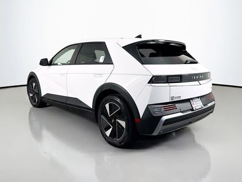 New 2026 Hyundai Ioniq 5 SEL AWD/4WD image 6