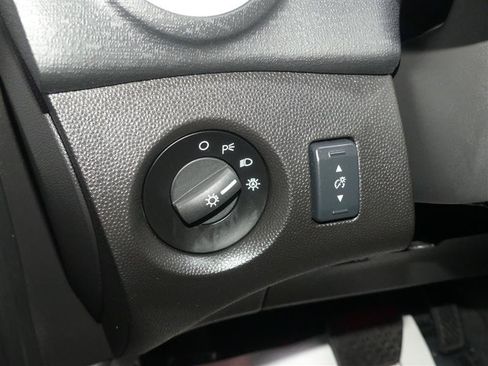 Used 2018 Ford Fiesta SE FWD image 28