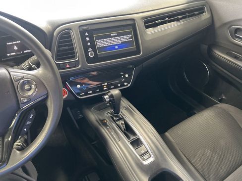 Used 2022 Honda HR-V EX image 4