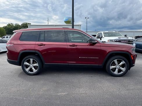 Used 2021 Jeep Grand Cherokee L Limited RWD image 2