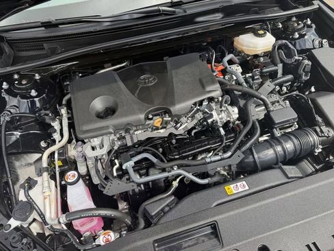Used 2025 Toyota Camry LE FWD image 23