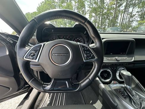 Used 2023 Chevrolet Camaro LT RWD image 11