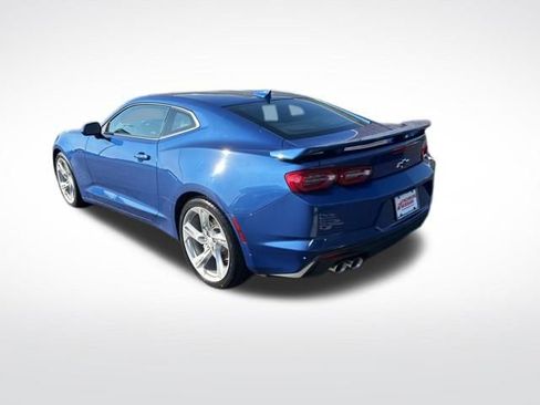 Used 2024 Chevrolet Camaro LT w/ Technology Package image 4