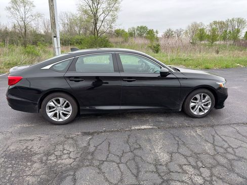 Used 2018 Honda Accord LX image 7