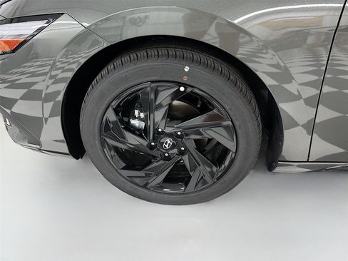 New 2026 Hyundai Elantra Sport FWD image 28