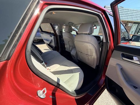 Used 2016 Hyundai Sonata SE image 34