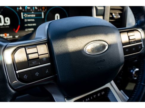Used 2022 Ford F150 Limited image 27