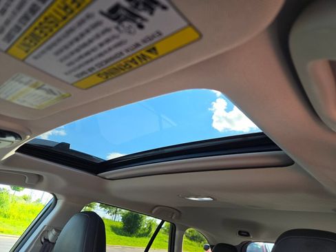 Certified 2023 Subaru Outback Touring XT AWD/4WD image 28