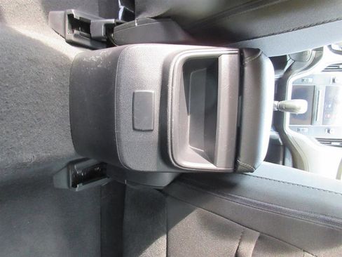 Used 2022 Subaru Legacy image 21