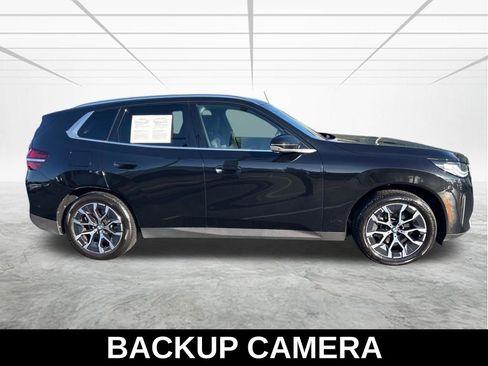 Used 2025 BMW X3 xDrive30i image 4