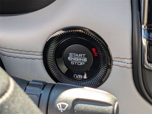 New 2026 Jeep Compass Limited image 25