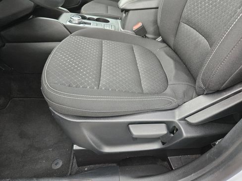 Used 2025 Ford Escape Active AWD/4WD image 15