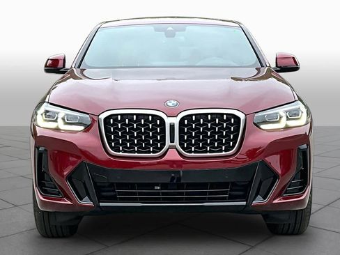 Certified 2025 BMW X4 xDrive30i AWD/4WD image 3