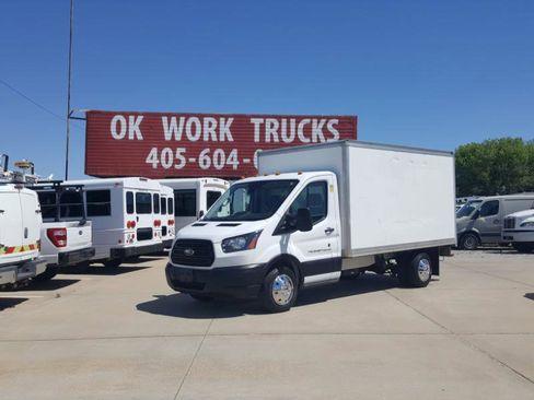 Used 2019 Ford Transit 350 156 DRW image 2