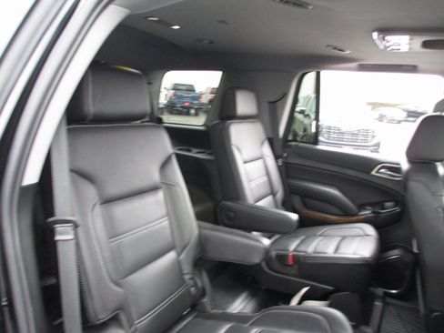 Used 2020 GMC Yukon Denali w/ Denali Ultimate Package image 26