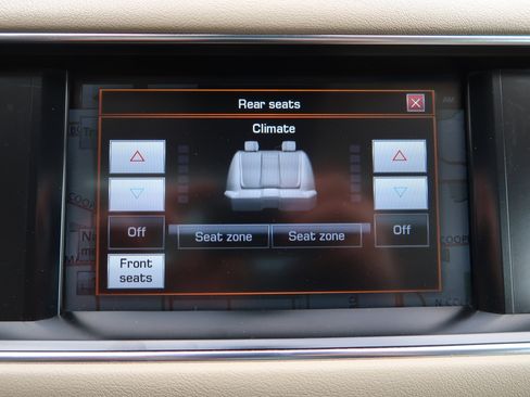 Used 2016 Land Rover Range Rover Sport HSE image 21