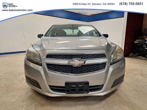 Used 2013 Chevrolet Malibu LS image 2