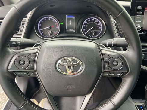 Used 2023 Toyota Camry SE w/ Convenience Package image 35