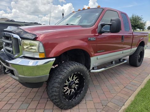 Used 2002 Ford F250 XLT AWD/4WD image 1