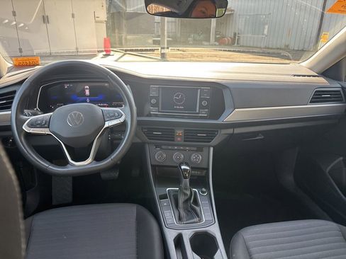 Used 2024 Volkswagen Jetta S image 15