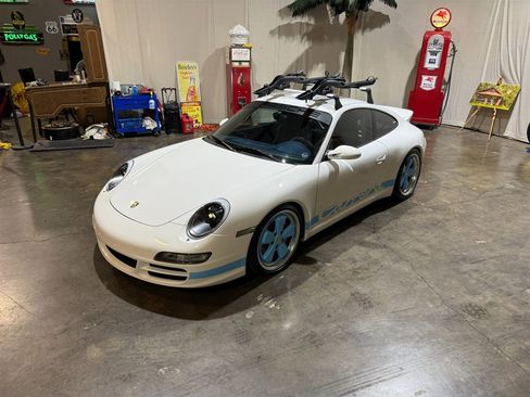 Used 2006 Porsche 911 image 13
