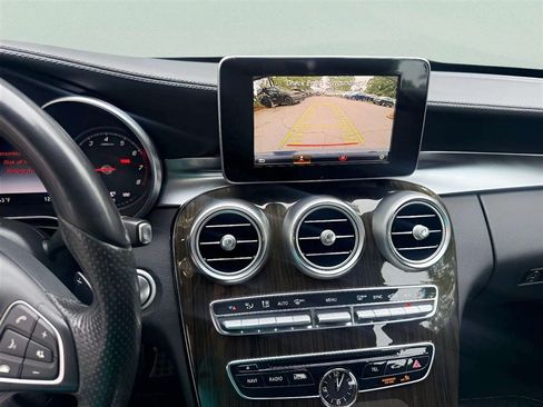 Used 2017 Mercedes-Benz C 300 4MATIC Sedan image 17
