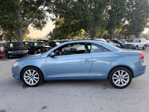 Used 2010 Volkswagen Eos Komfort FWD image 8