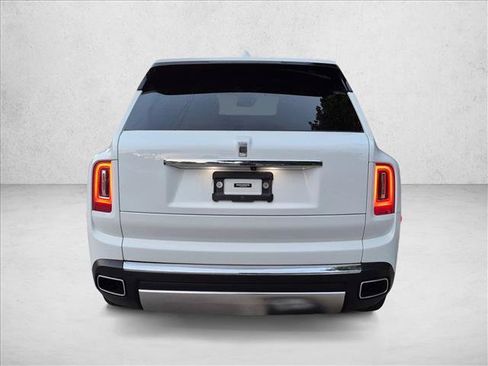 Used 2022 Rolls-Royce Cullinan AWD/4WD image 6