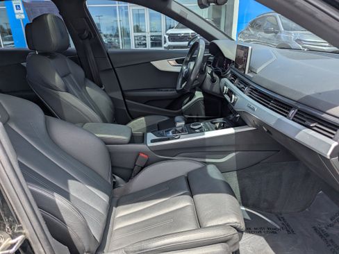 Used 2017 Audi A4 2.0T Prestige AWD/4WD image 35