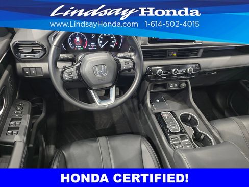 Certified 2024 Honda Pilot Touring image 18