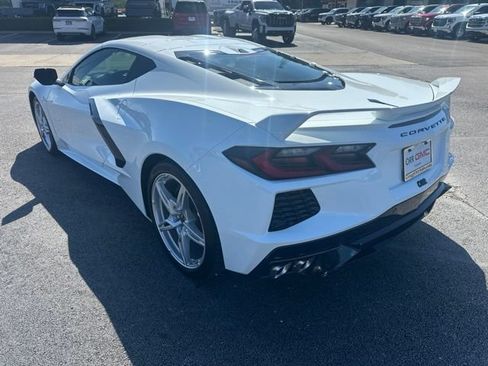 Used 2020 Chevrolet Corvette Stingray Preferred Cpe w/ 2LT Preferred Equipment Group RWD image 4