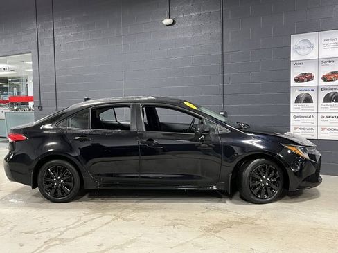 Used 2024 Toyota Corolla LE image 4