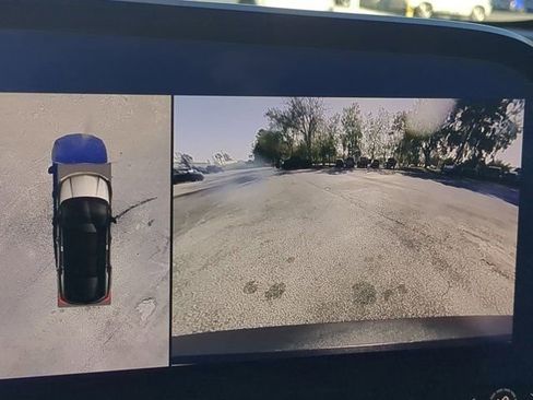 Used 2024 Chevrolet Blazer EV LT image 19