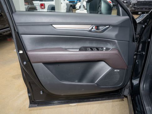 Used 2023 MAZDA CX-5 Signature AWD/4WD image 11