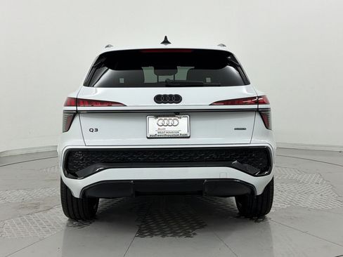 New 2026 Audi Q3 quattro 2.0T AWD/4WD image 10