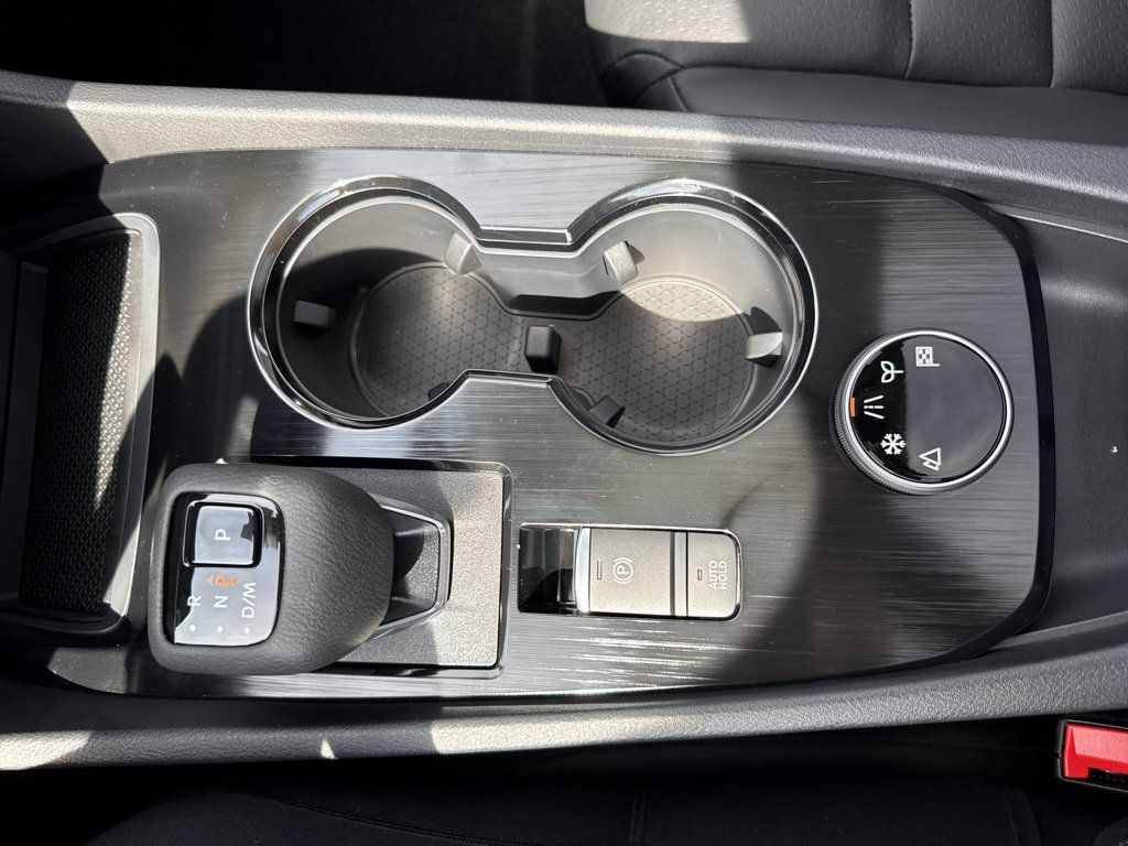 New 2026 Nissan Rogue Dark Armor AWD/4WD image 22