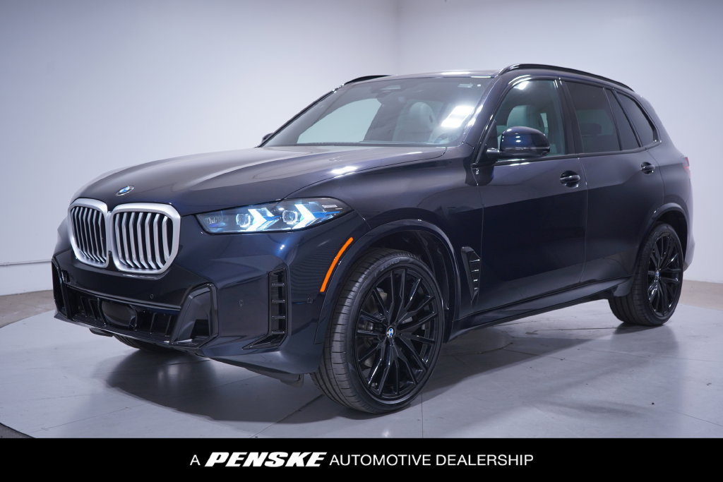 Used 2026 BMW X5 sDrive40i w/ M Sport Package RWD image 1
