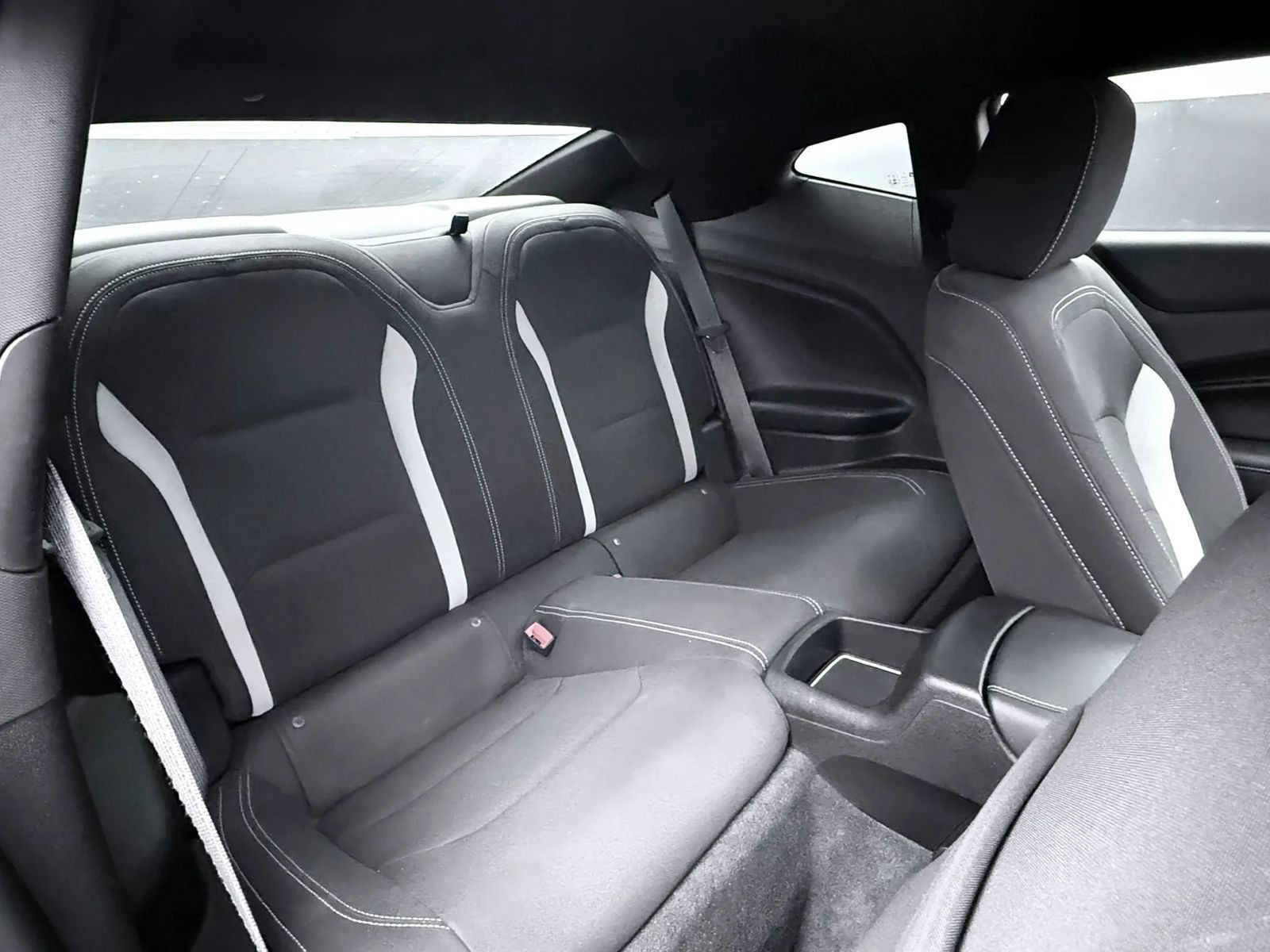 Used 2023 Chevrolet Camaro LT w/ LPO, Ground Effects Package RWD image 14