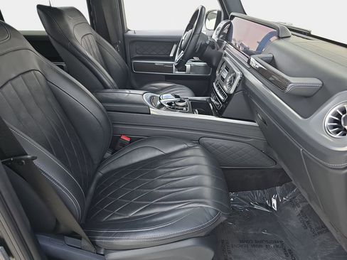 Used 2021 Mercedes-Benz G 550 image 12