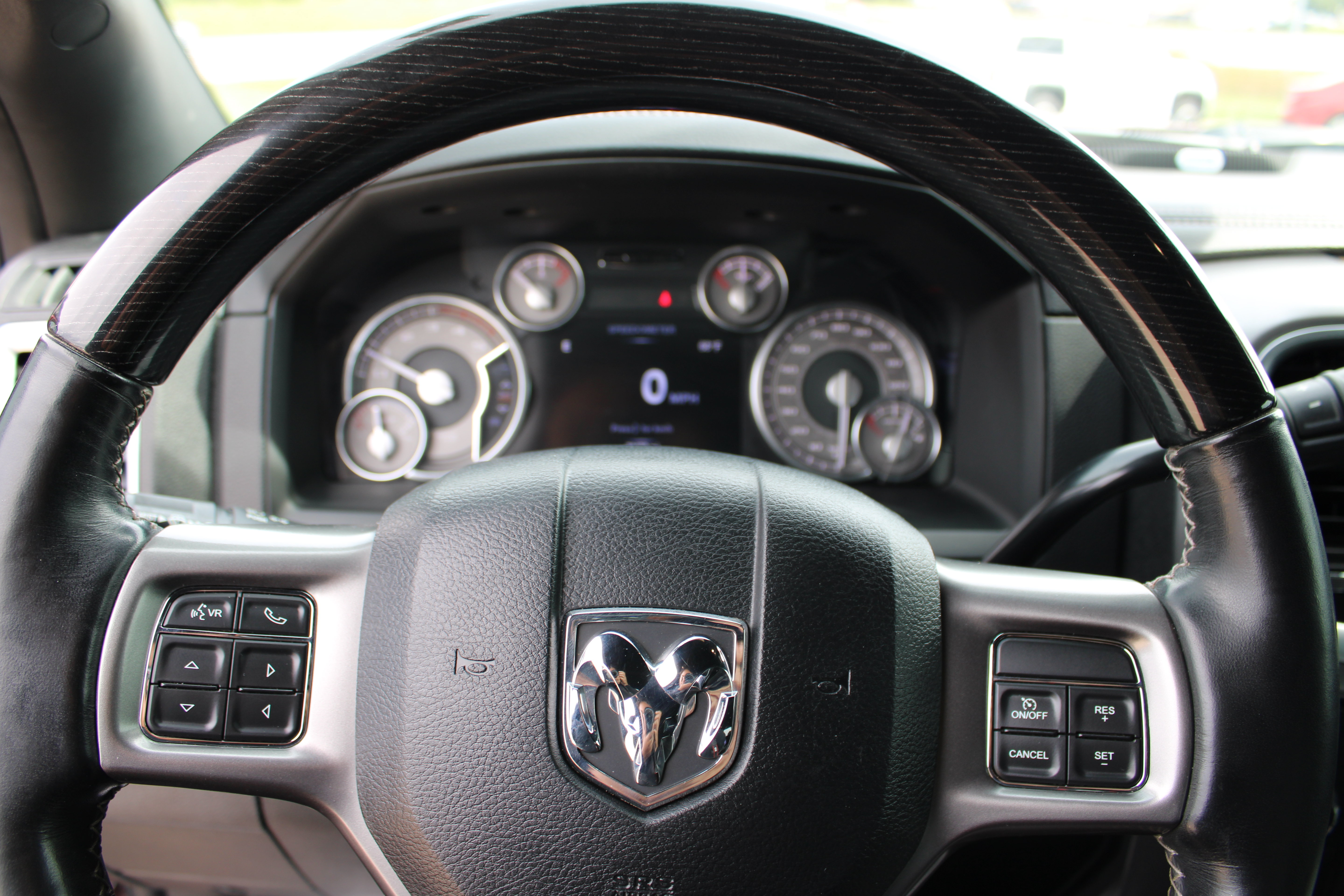 Used 2018 RAM 2500 Longhorn AWD/4WD image 10