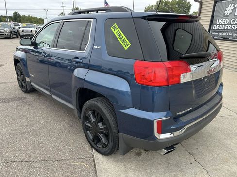 Used 2017 GMC Terrain SLE FWD image 7