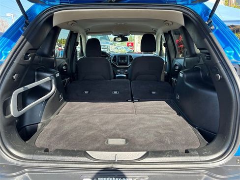 Used 2017 Jeep Cherokee Altitude image 23