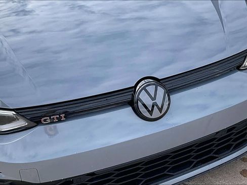 Used 2022 Volkswagen GTI S image 20