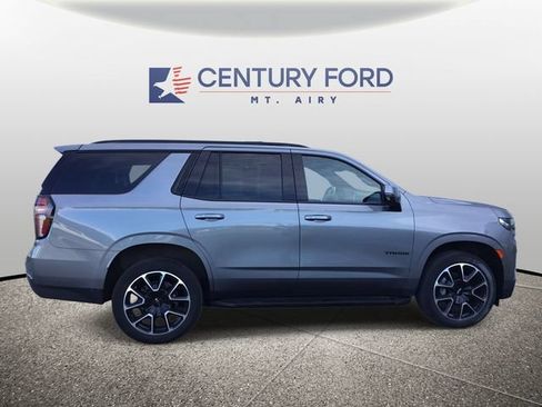 Used 2022 Chevrolet Tahoe RST w/ Luxury Package AWD/4WD image 3