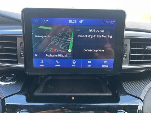 Used 2024 Ford Explorer ST-Line w/ Class IV Trailer Tow Package image 27